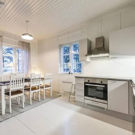 Kalastajan Unelma - Oma Ranta Ja Laituri - Vesillelaskuramppi