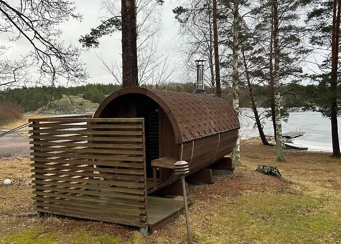 Kalastajan Unelma - Oma Ranta Ja Laituri - Vesillelaskuramppi Шале Расеборг
